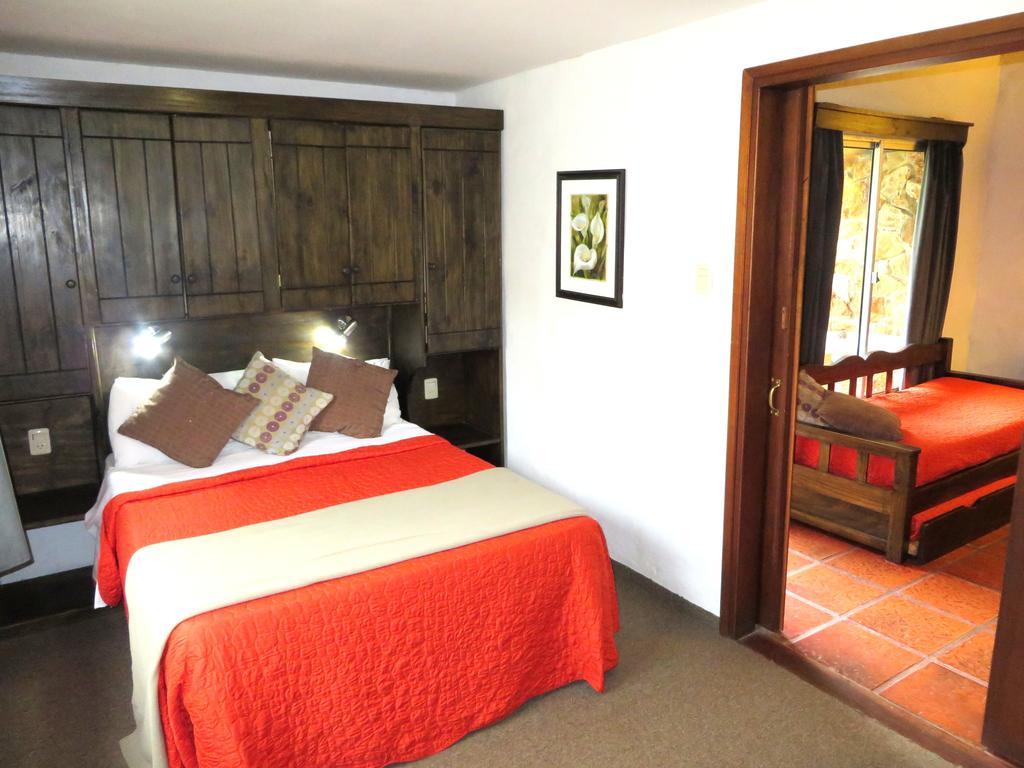 Casa De Piedra Hotel Termas del Dayman Room photo